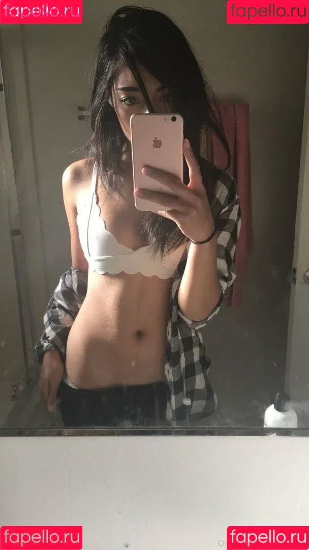 NaMi Onlyfans Photo Gallery 