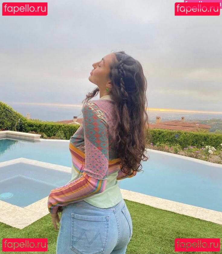 Saby Hesri Nude Onlyfans Photo 14
