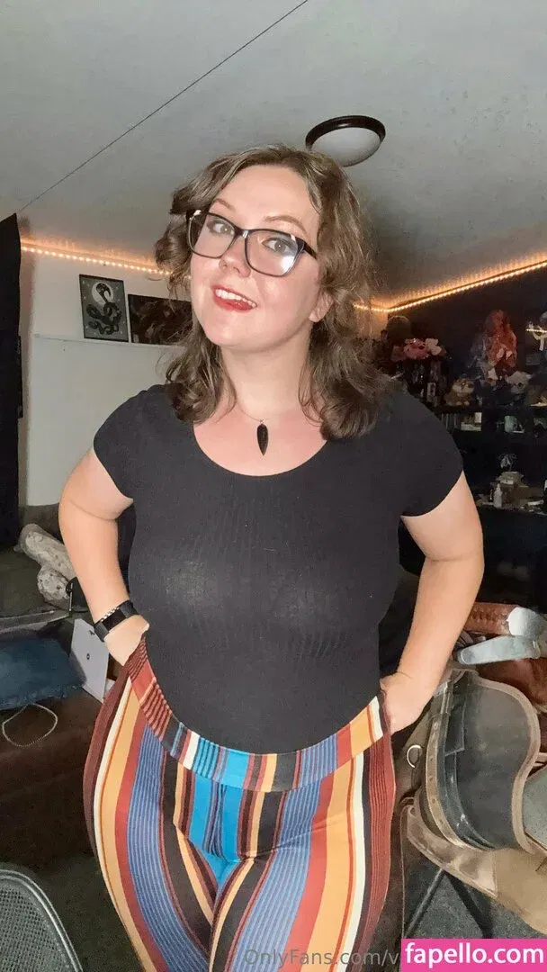 Vixenshelby Onlyfans Photo Gallery 