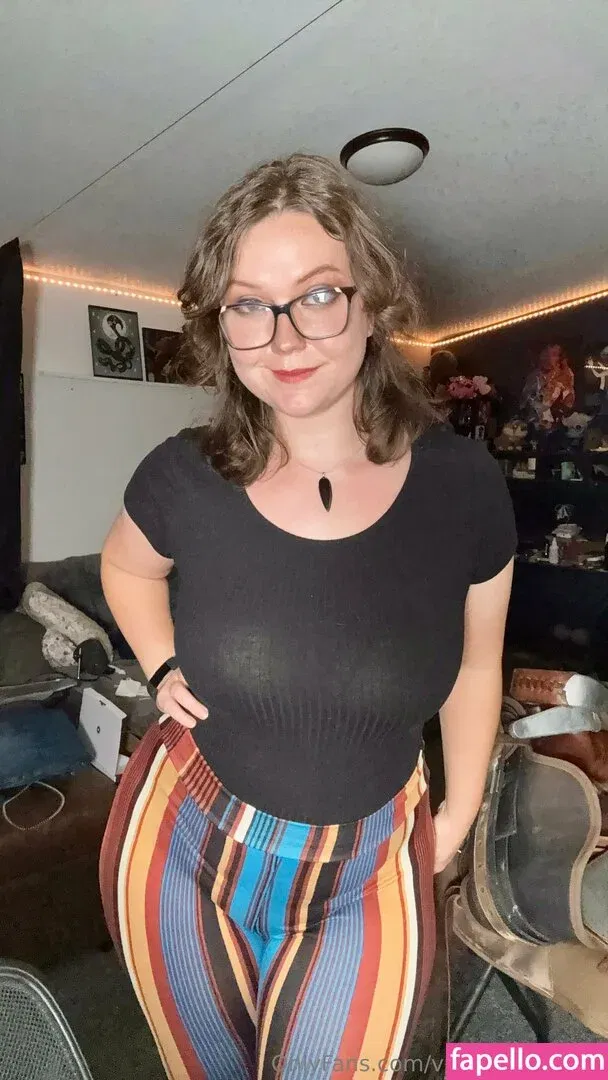 Vixenshelby Onlyfans Photo Gallery 