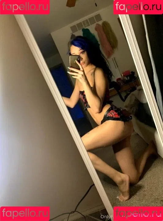 autumn2blazed Onlyfans Photo Gallery 