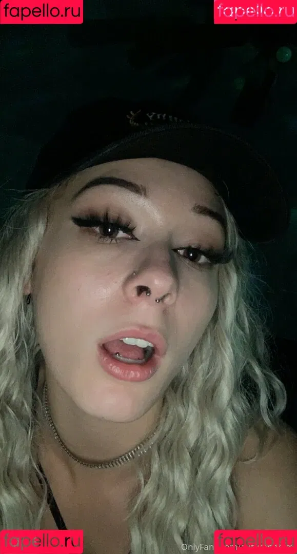 autumn2blazed Onlyfans Photo Gallery 