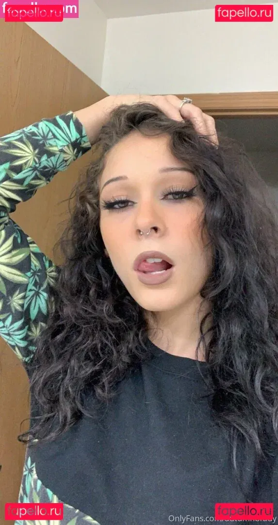 autumn2blazed Onlyfans Photo Gallery 