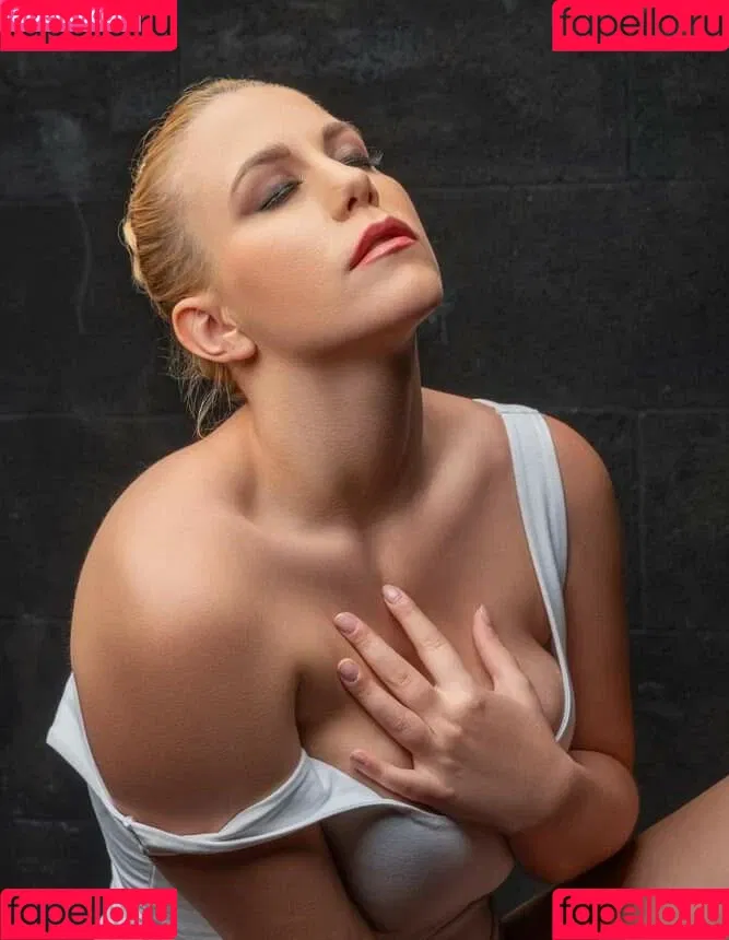 Jennifer Mazza Onlyfans Photo Gallery 