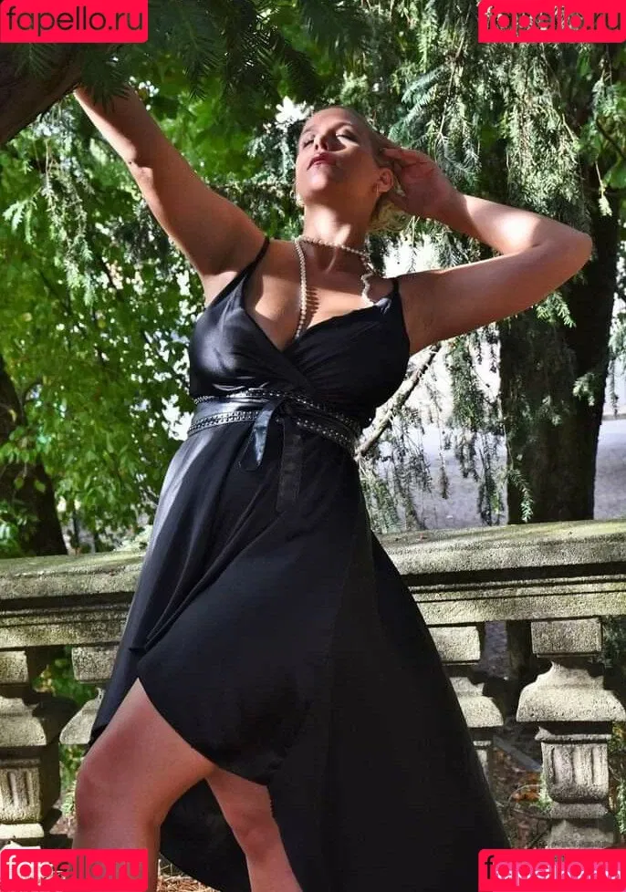 Jennifer Mazza Onlyfans Photo Gallery 