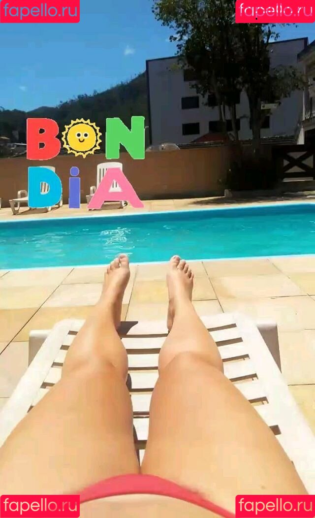 Larissaromeh Onlyfans Photo Gallery 