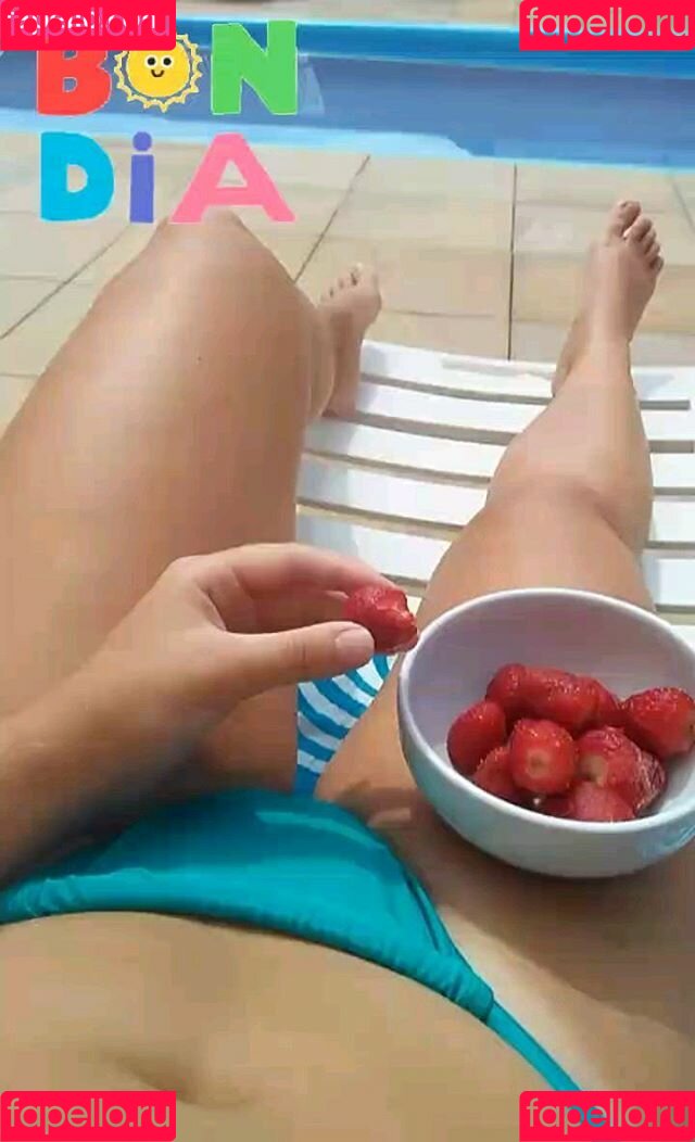 Larissaromeh Onlyfans Photo Gallery 