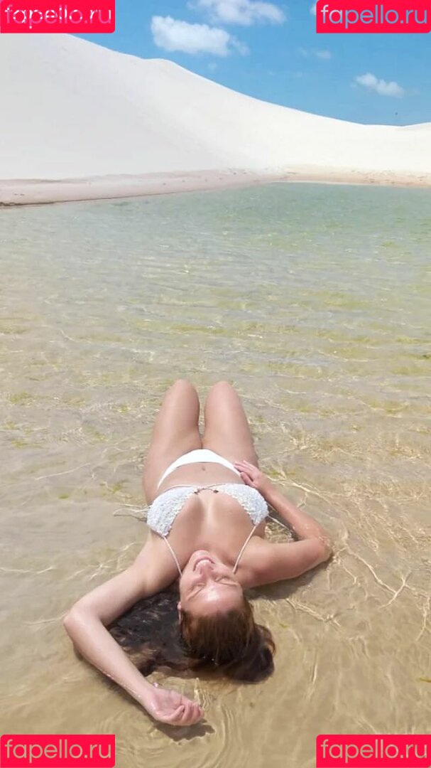 Larissaromeh Onlyfans Photo Gallery 