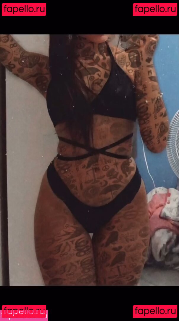 evelyncomfome Nude Onlyfans Photo 8