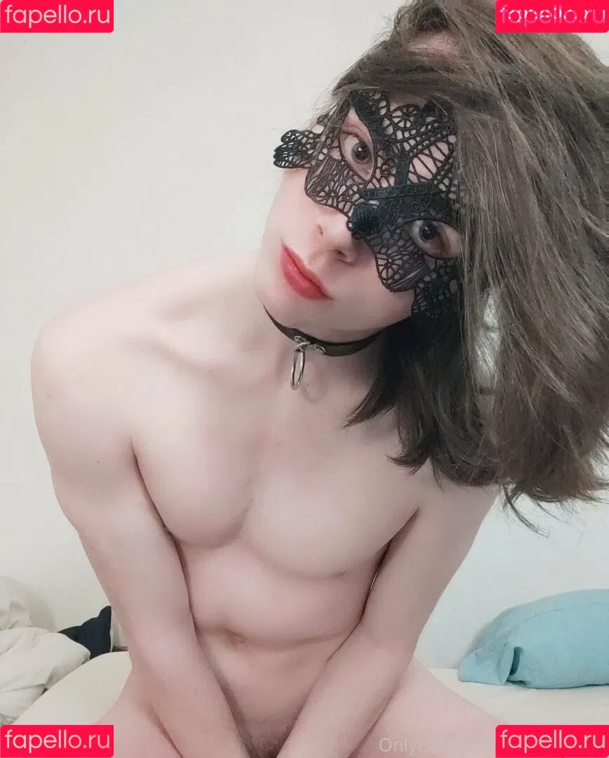 snowboyxox Onlyfans Photo Gallery 