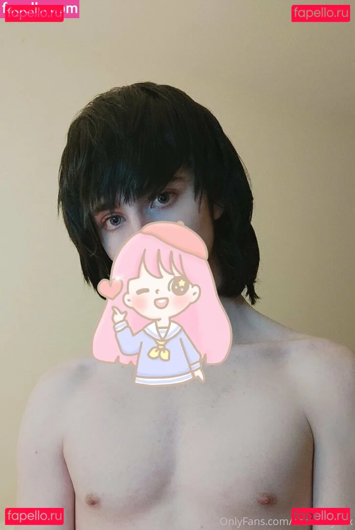 snowboyxox Onlyfans Photo Gallery 