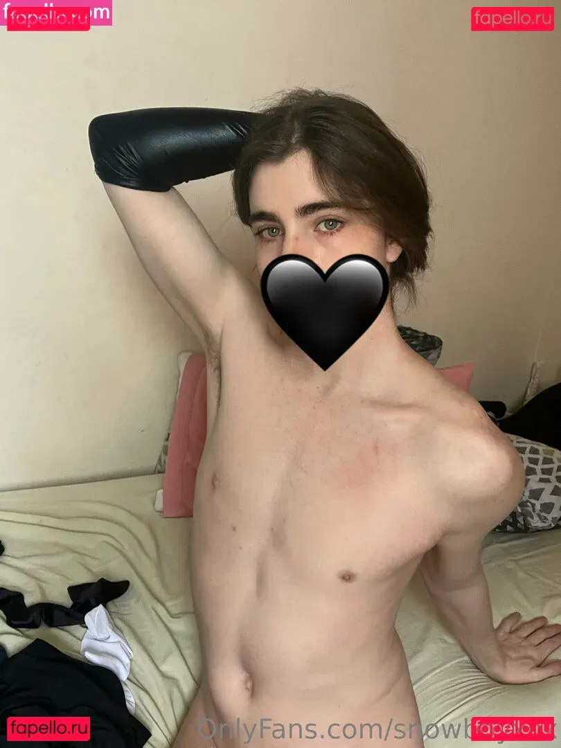 snowboyxox Onlyfans Photo Gallery 