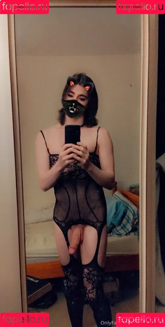 snowboyxox Onlyfans Photo Gallery 
