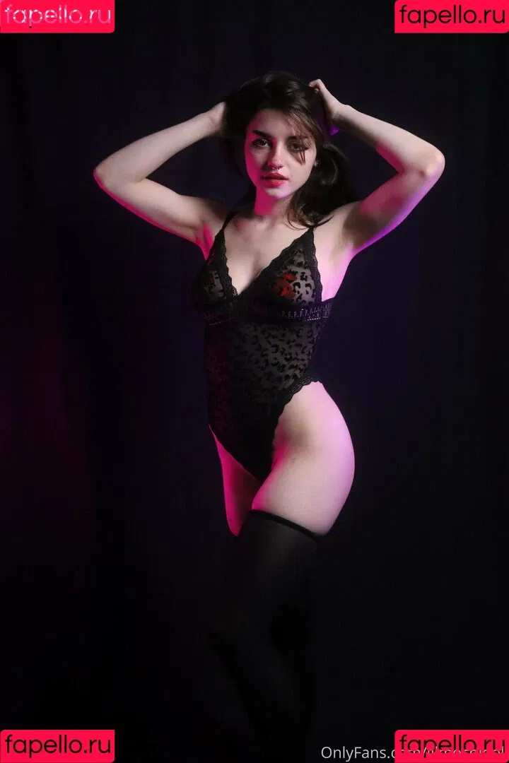 Lilmochidoll Onlyfans Photo Gallery 