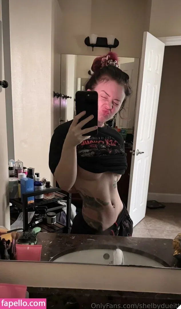 Shelby Dueitt Onlyfans Photo Gallery 