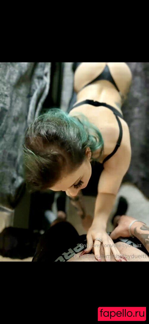 Shelby Dueitt Onlyfans Photo Gallery 