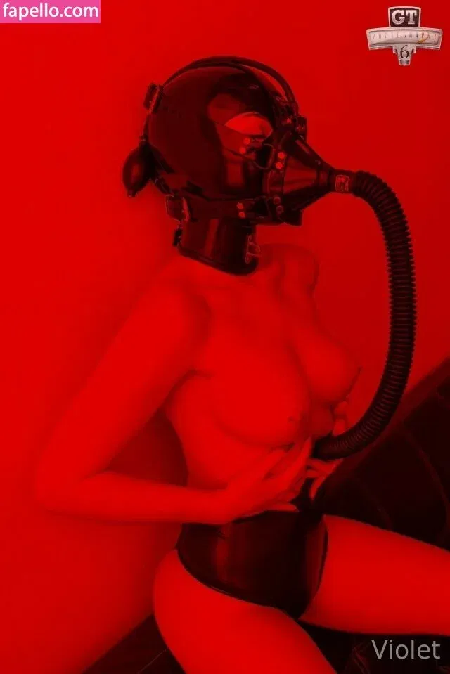 purplerubberlover Onlyfans Photo Gallery 