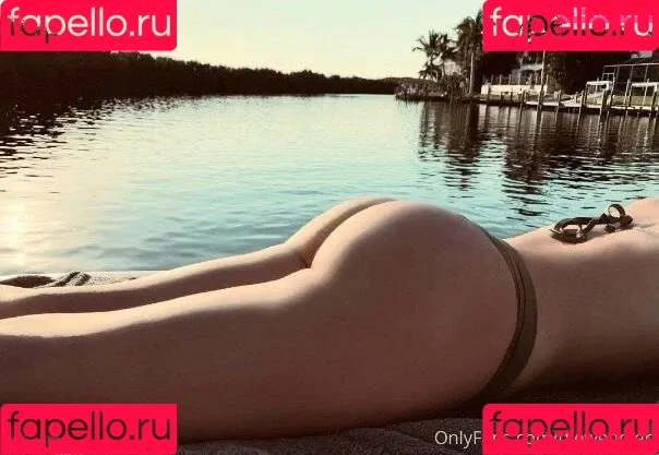 Laura Sophie Mueller Onlyfans Photo Gallery 