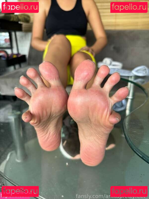 Anika Chan Nude Onlyfans Photo 19