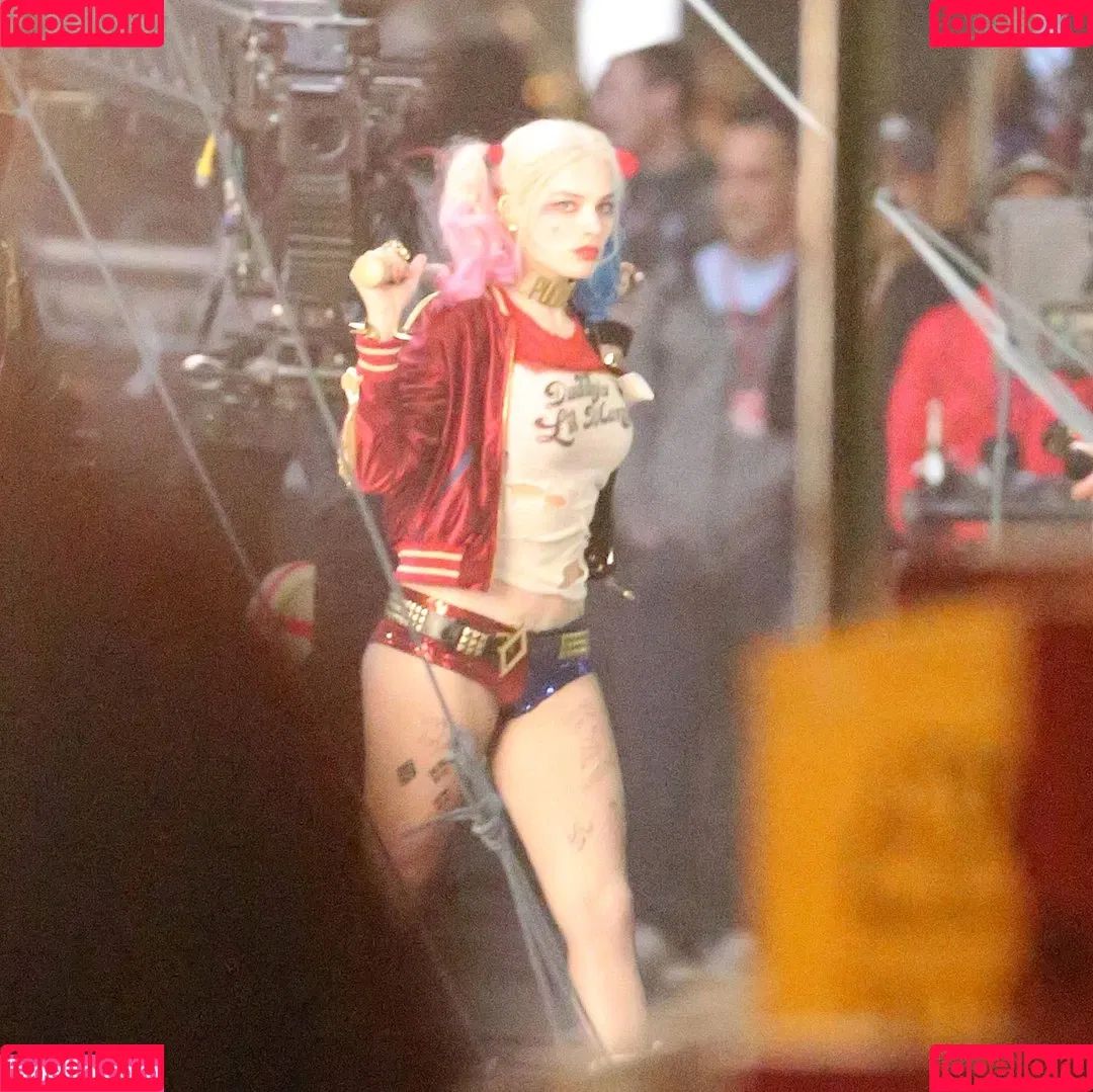 Margot Robbie Onlyfans Photo Gallery 