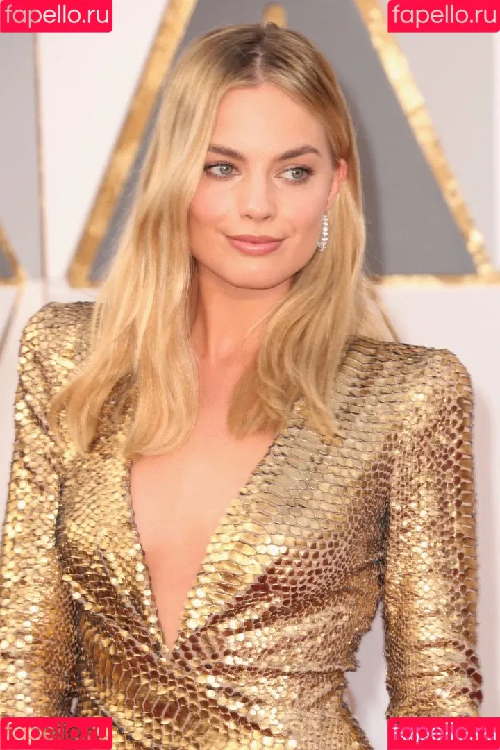 Margot Robbie Onlyfans Photo Gallery 