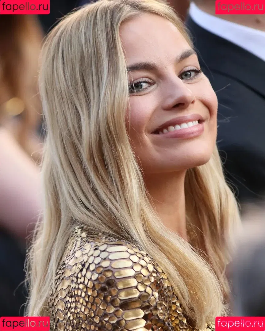 Margot Robbie Onlyfans Photo Gallery 