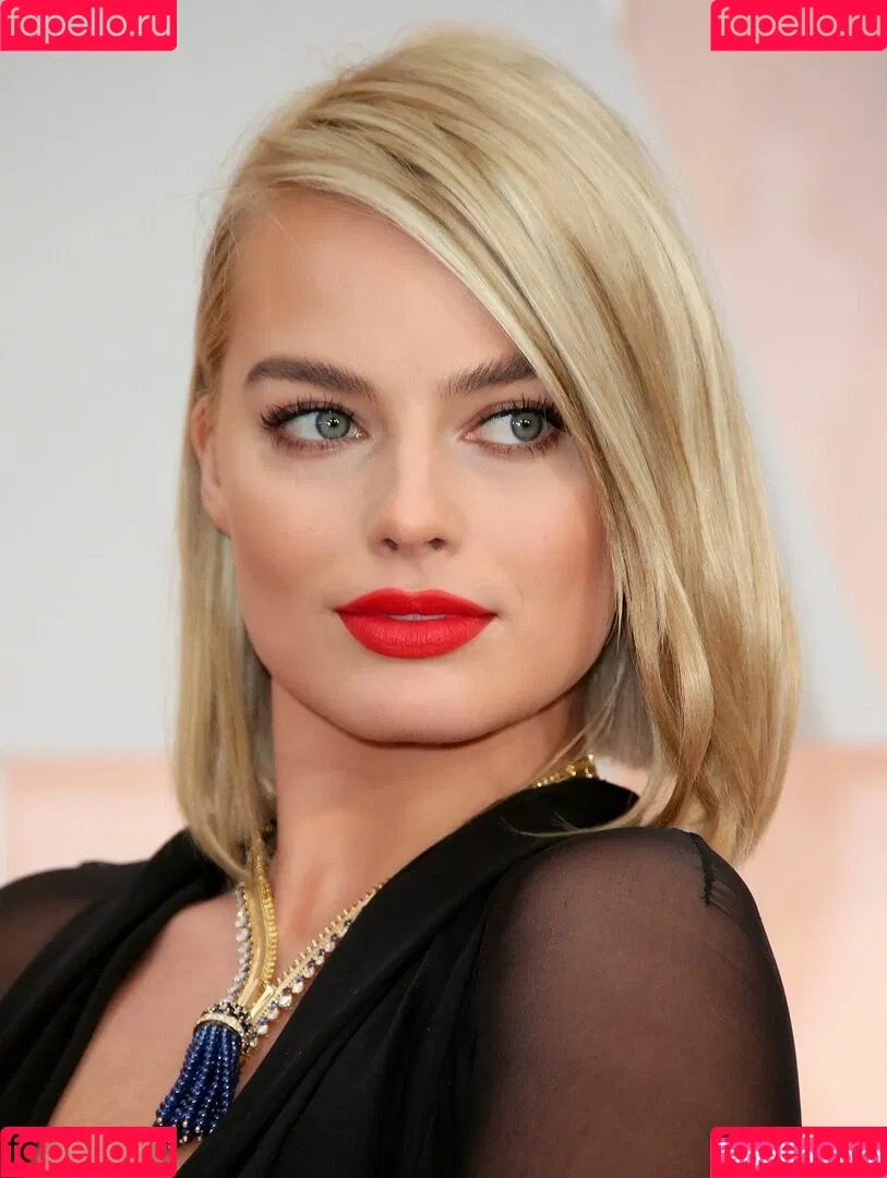 Margot Robbie Onlyfans Photo Gallery 