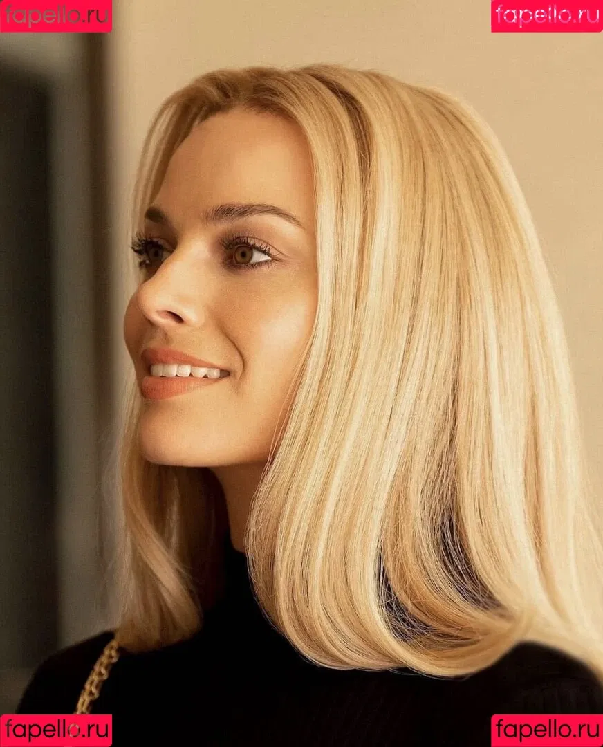 Margot Robbie Onlyfans Photo Gallery 