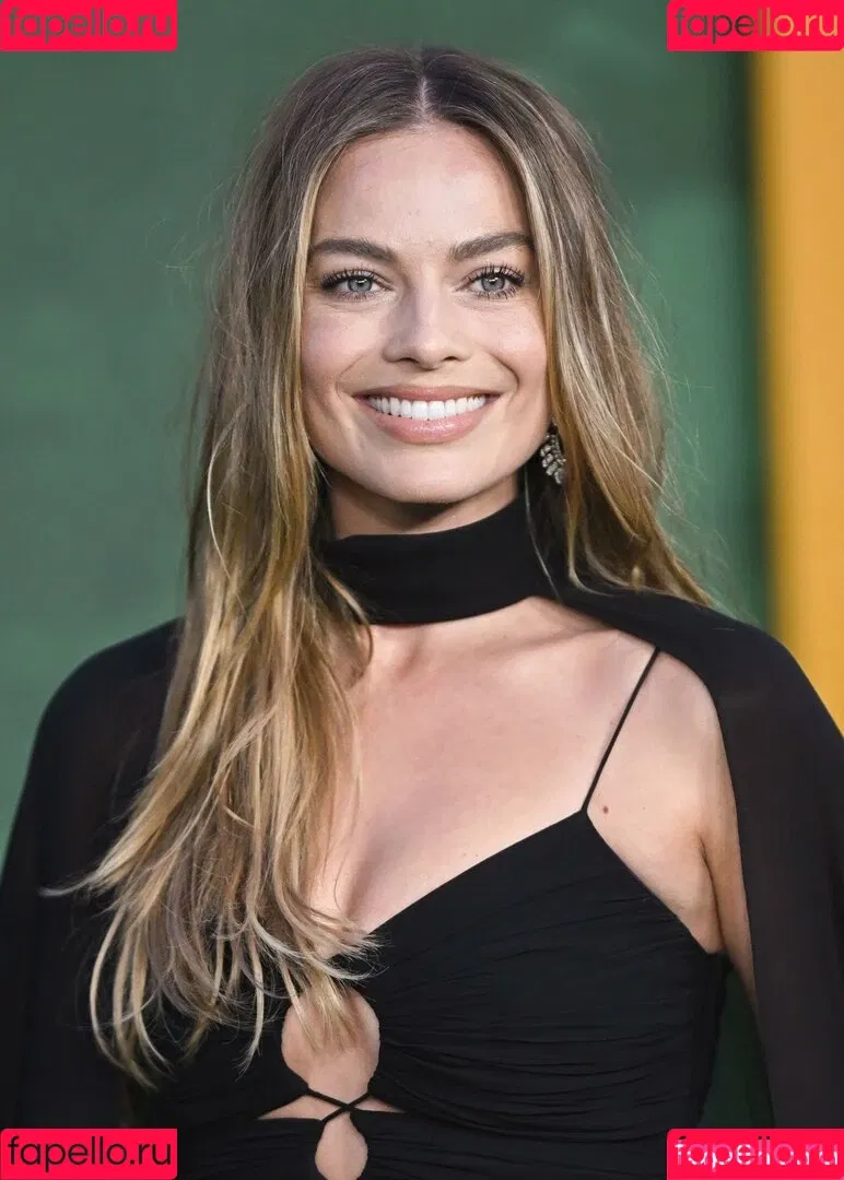 Margot Robbie Onlyfans Photo Gallery 