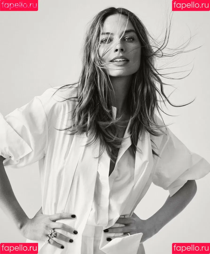 Margot Robbie Onlyfans Photo Gallery 