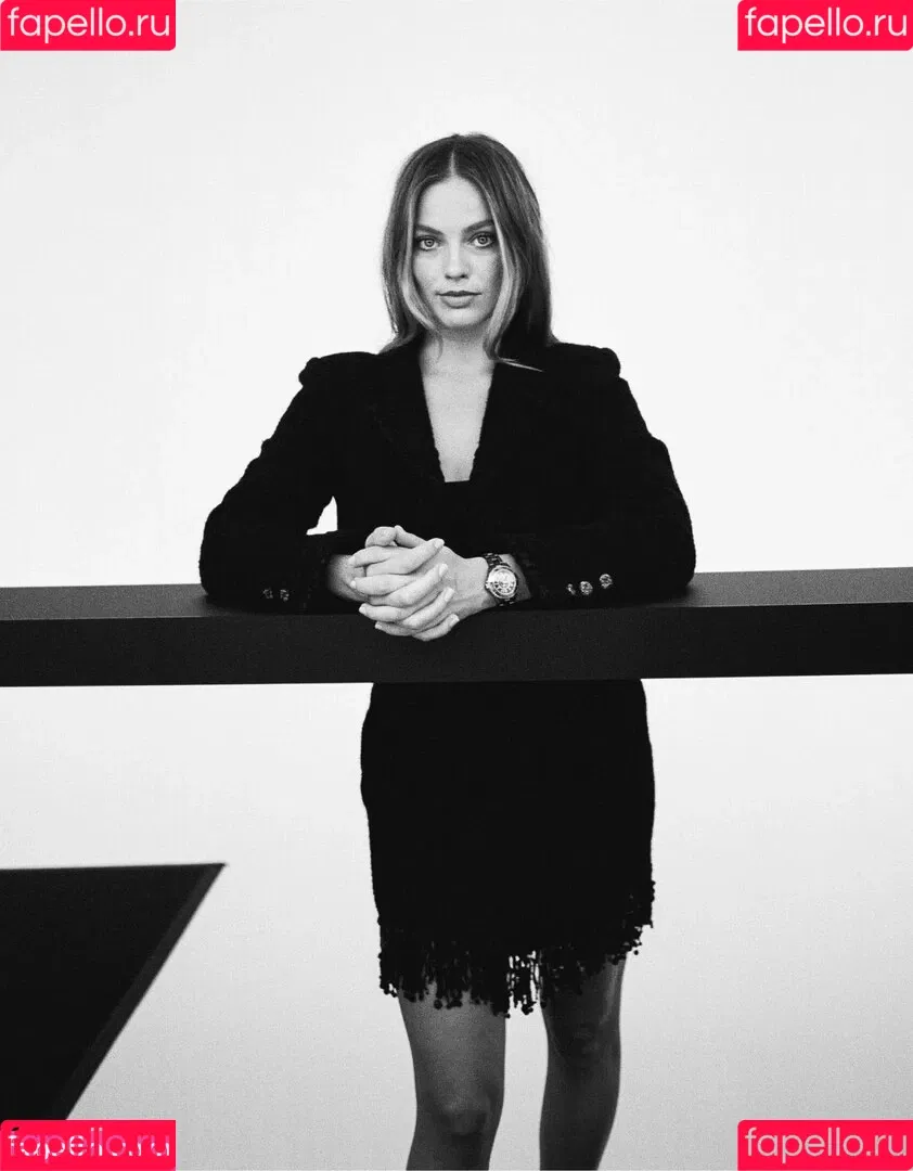 Margot Robbie Onlyfans Photo Gallery 