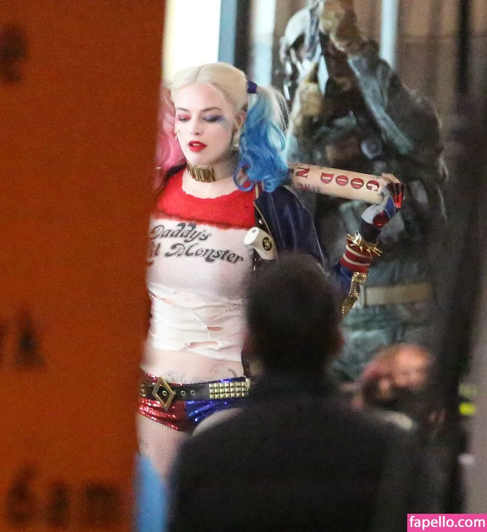 Margot Robbie Onlyfans Photo Gallery 