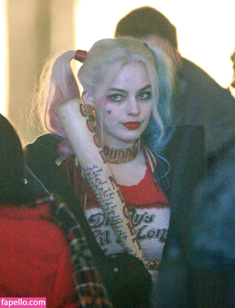 Margot Robbie Onlyfans Photo Gallery 