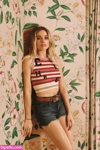 Margot Robbie Onlyfans Photo Gallery 