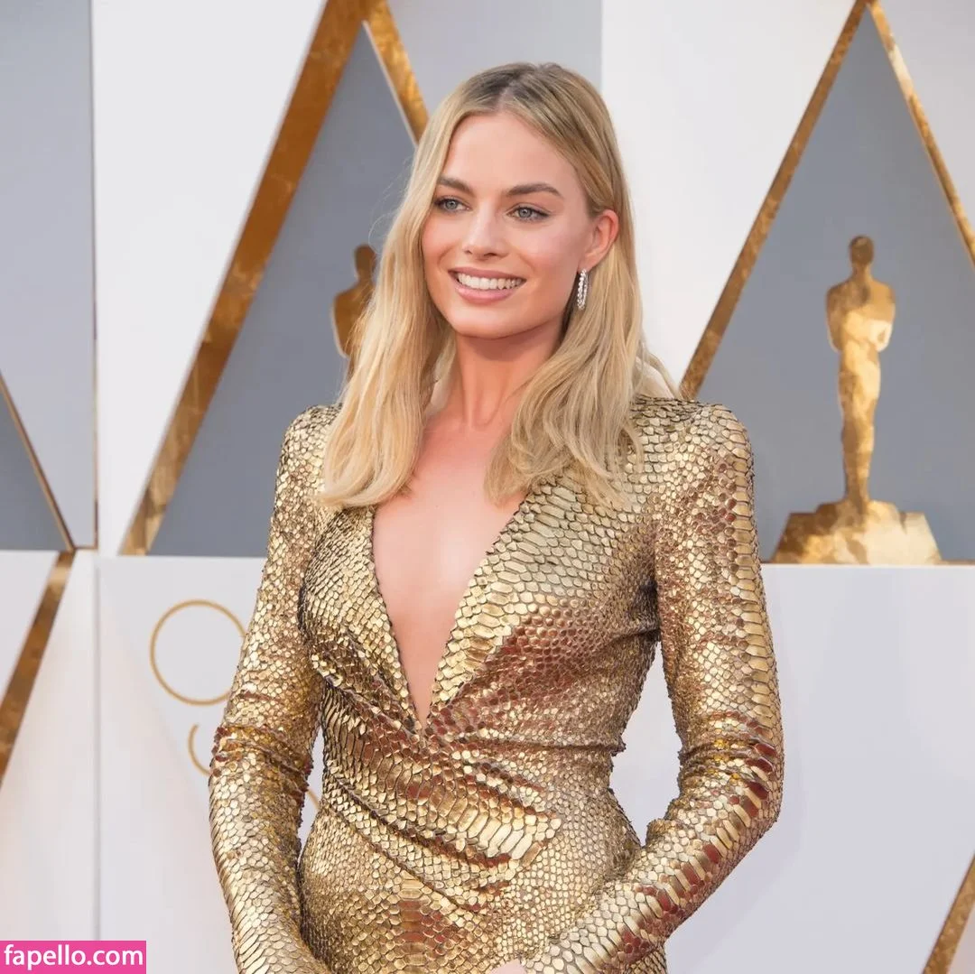 Margot Robbie Onlyfans Photo Gallery 