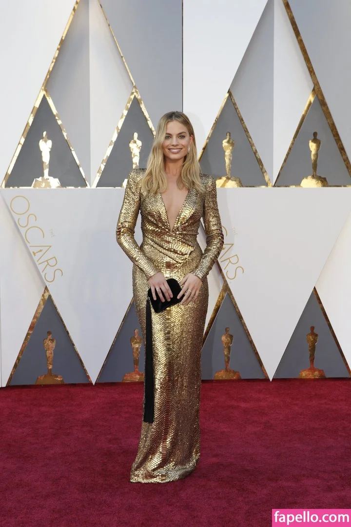 Margot Robbie Onlyfans Photo Gallery 