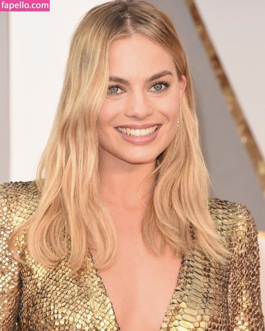 Margot Robbie Onlyfans Photo Gallery 
