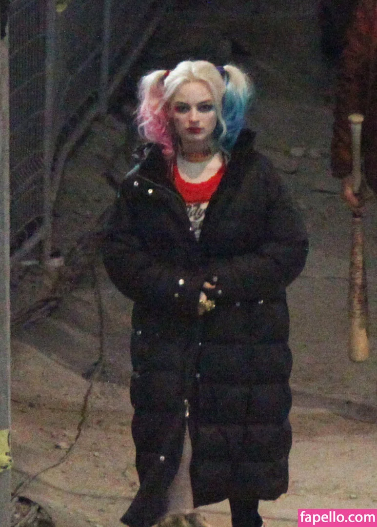 Margot Robbie Onlyfans Photo Gallery 