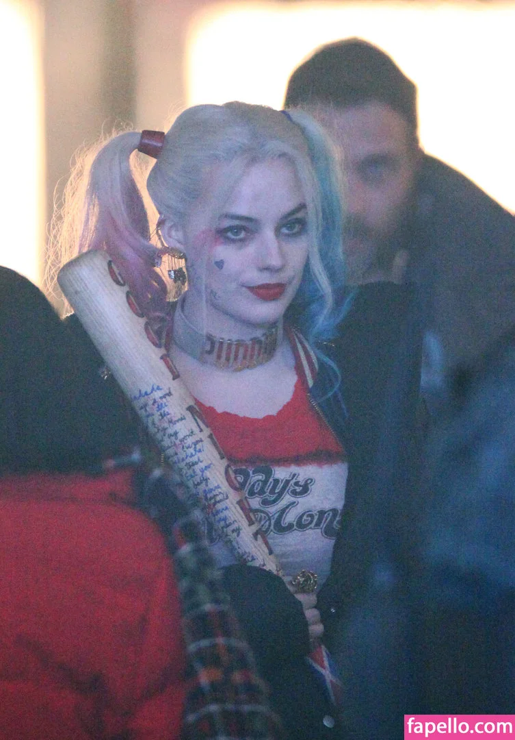 Margot Robbie Onlyfans Photo Gallery 