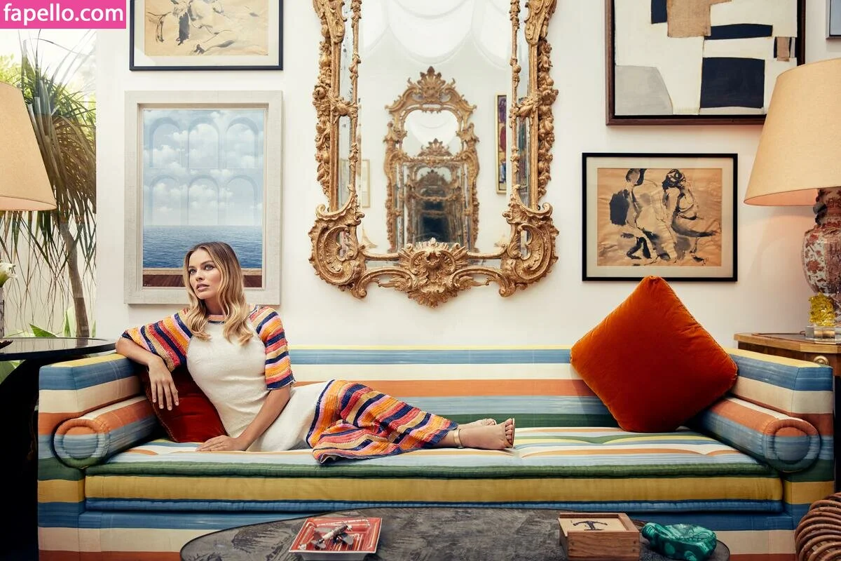 Margot Robbie Onlyfans Photo Gallery 