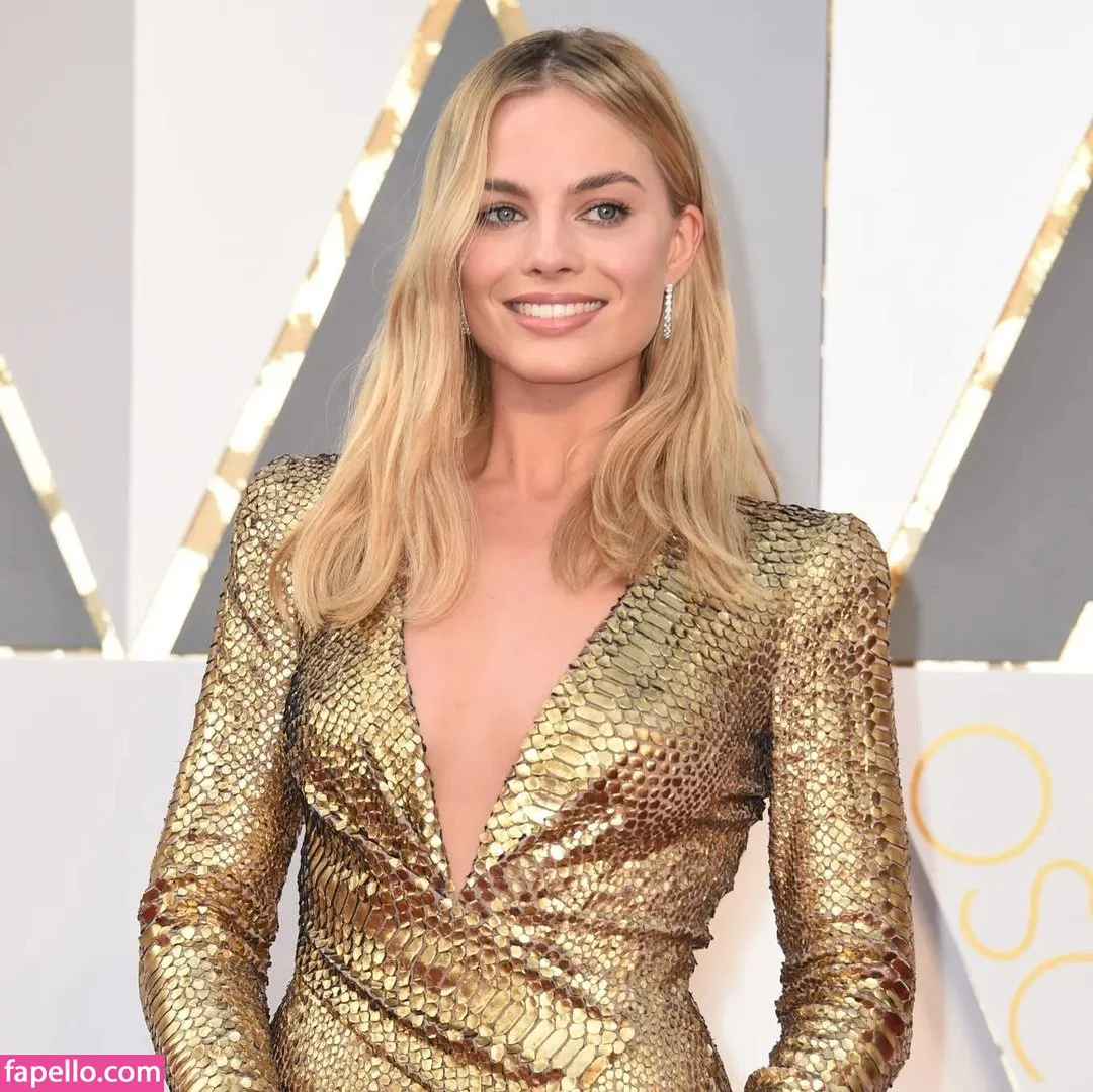 Margot Robbie Onlyfans Photo Gallery 