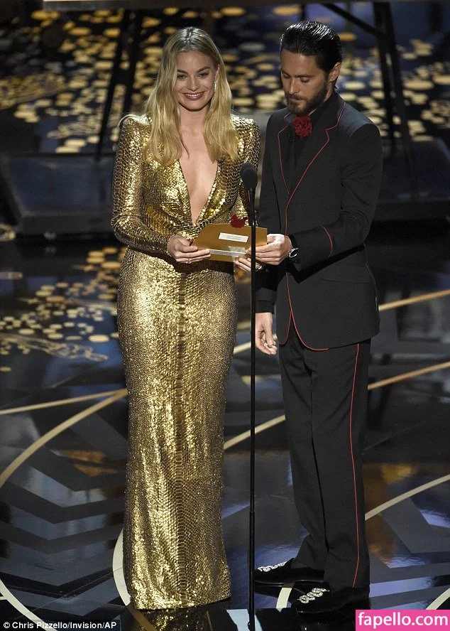 Margot Robbie Onlyfans Photo Gallery 