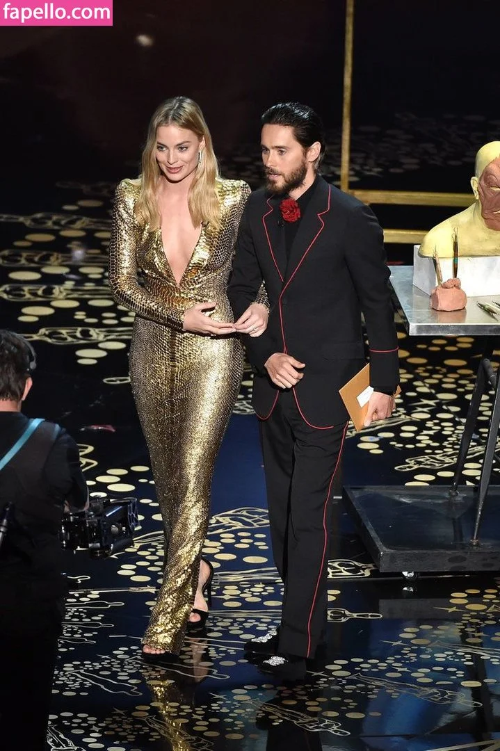 Margot Robbie Onlyfans Photo Gallery 