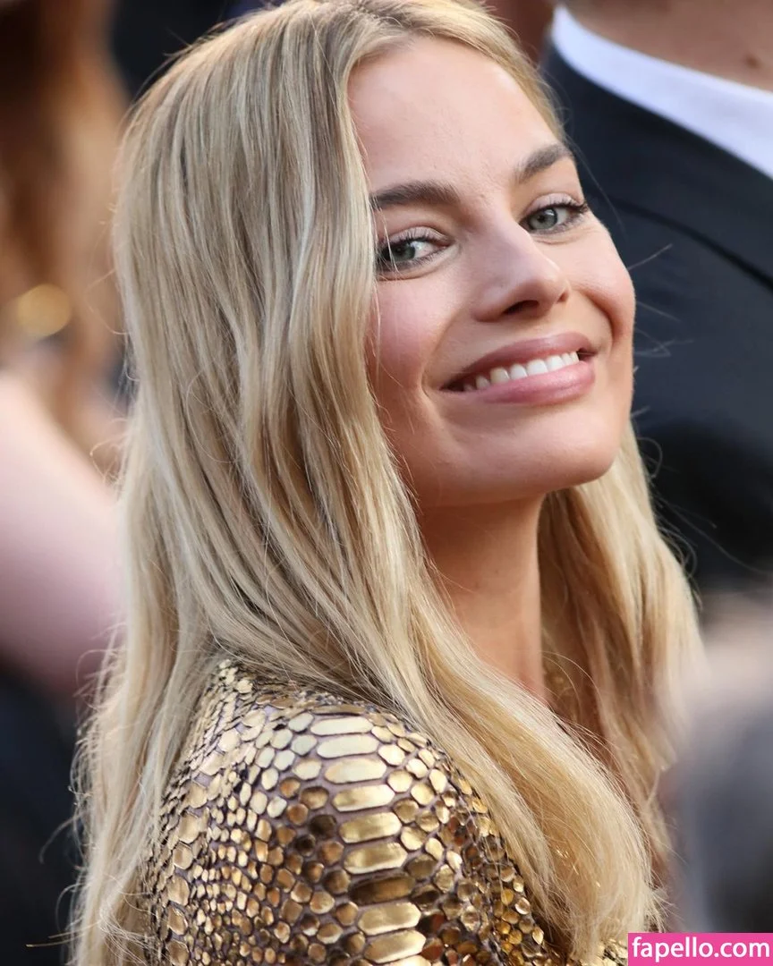 Margot Robbie Onlyfans Photo Gallery 