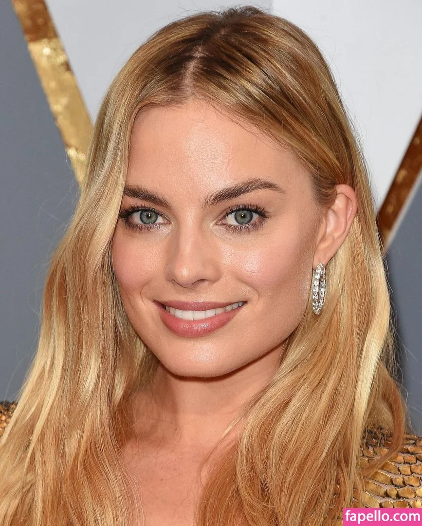 Margot Robbie Onlyfans Photo Gallery 