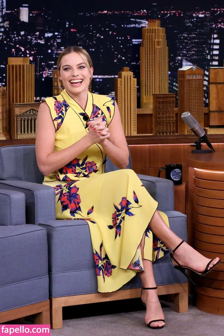 Margot Robbie Onlyfans Photo Gallery 