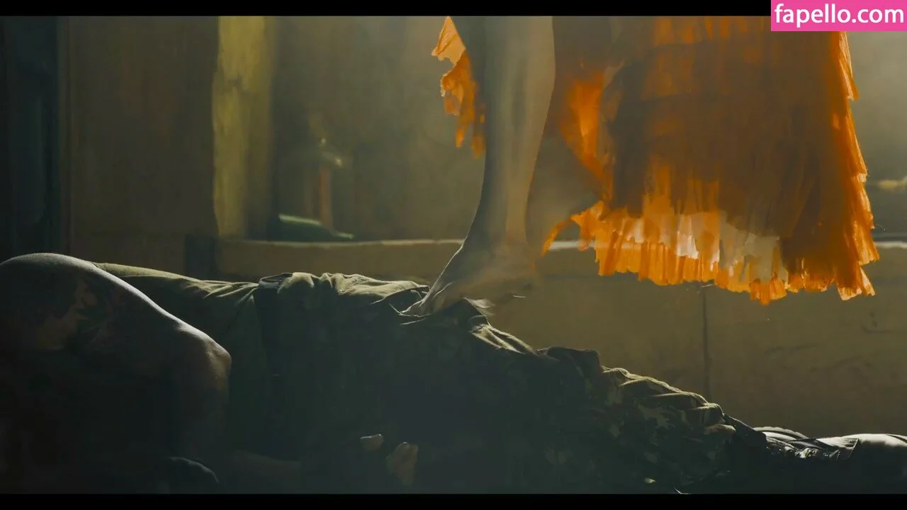 Margot Robbie Onlyfans Photo Gallery 