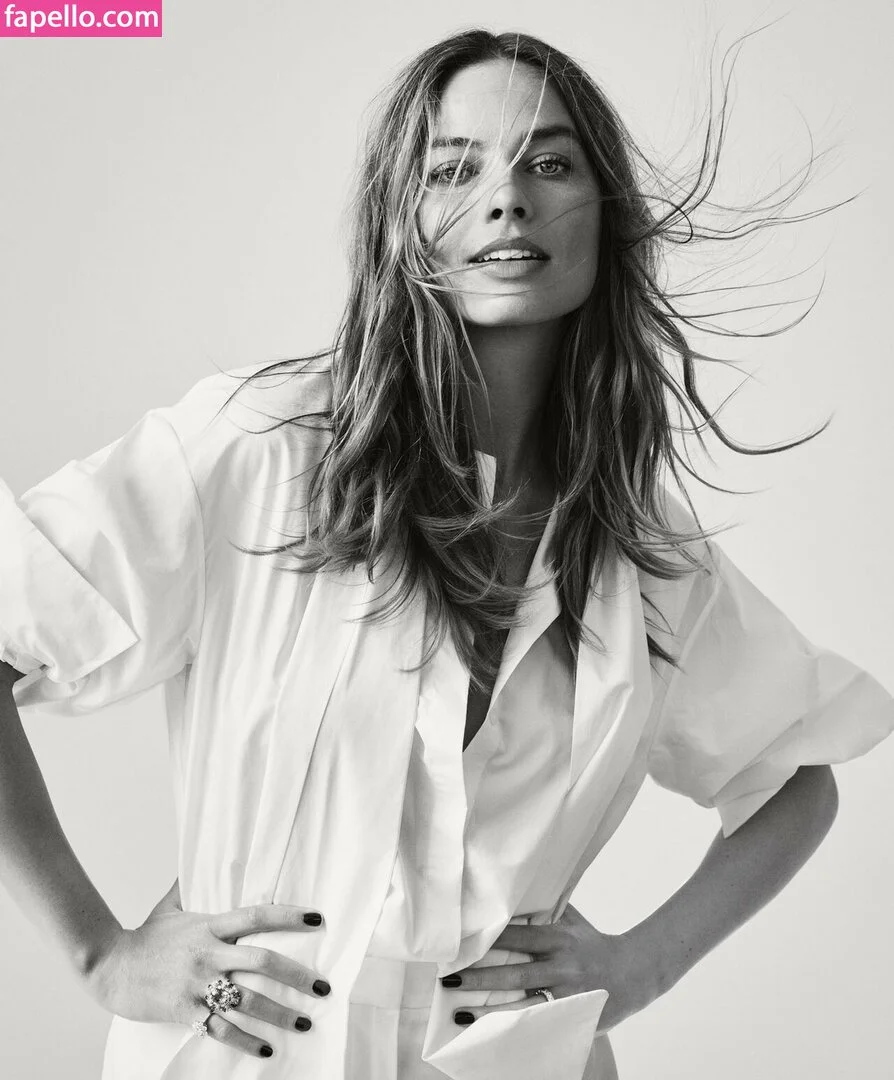Margot Robbie Onlyfans Photo Gallery 