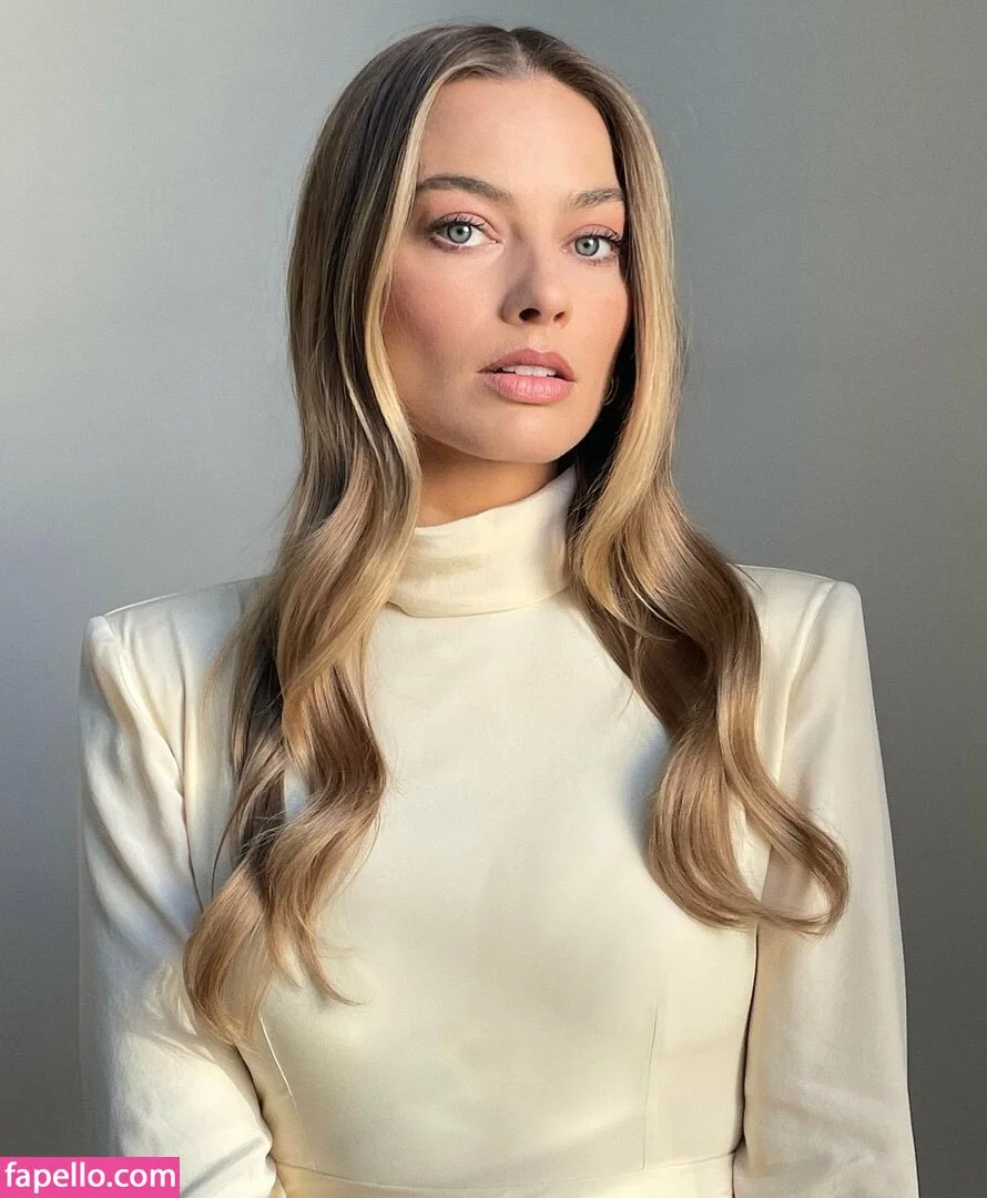 Margot Robbie Onlyfans Photo Gallery 