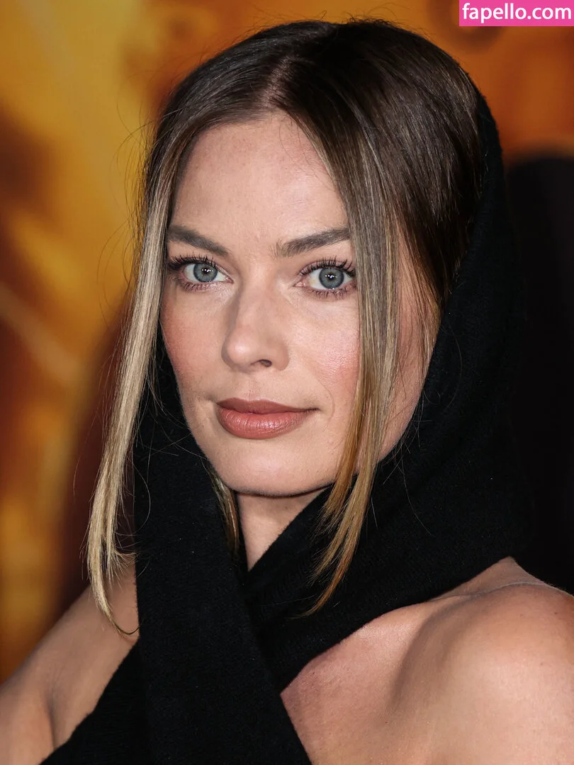 Margot Robbie Onlyfans Photo Gallery 